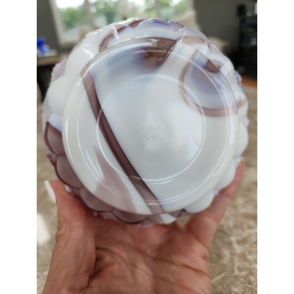 Westmoreland Milk Glass Purple Slag Bowl - Picture 4 of 5